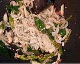 A picture of step 2 of Chicken sausage..pepper fry.