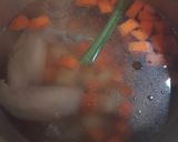 Foto langkah ke 1 dari resep Sup Ayam Simple.