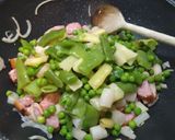 Une image de l'étape 3 de Saucisse de Montbéliard aux légumes.