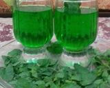 A picture of step 5 of Quice Lemonade Mint Sprig Drink #Cookpadapp #Drink_Competition.