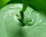 Foto langkah ke 3 dari resep Bolu pandan kukus.