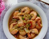 Foto langkah ke 6 dari resep Tumis Udang Saus Tiram.