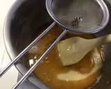Foto del passaggio 5 della ricetta Financier con capperi o con i fiori di ciliegie sotto sale