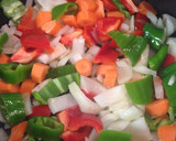 Foto del paso 3 de la receta: Arroz caldoso integral con marisco