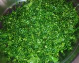 आलू पालक की सब्जी (Aloo palak ki sabzi recipe in hindi) रेसिपी चरण 1 फोटो