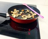 Stroganoff leves recept fázis 4 fotója