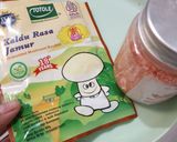 Foto langkah ke 4 dari resep Nasi Daun Jeruk Rice Cooker.