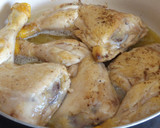 Foto del paso 2 de la receta: Pollo al coñac y vino blanco con boniatos asados