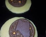 A picture of step 4 of Cookies pie.