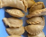 Foto langkah ke 5 dari resep Pastel Sayur ; kentang wortel.