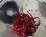 Foto del paso 4 de la receta: Salsa Dorada De Tomate Y Chile De Árbol