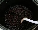 Foto langkah ke 1 dari resep Bubur Ketan Hitam.