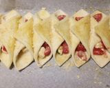 A picture of step 3 of Cannelloni di pane alla caprese.