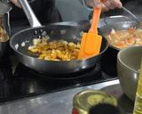 Foto del paso 2 de la receta Empanadillas de carne de buey