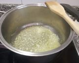 Foto del paso 3 de la receta: Carbonero o Fogonero con crema de calabaza y pasas