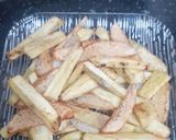 A picture of step 4 of Fried Sweet Potato & Potato Fries. (Vrat / Fast).