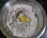 A picture of step 1 of Khoba Roti.