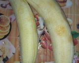 Foto del paso 1 de la receta: Plátano maduro asado en sartén relleno de queso con bocadillo