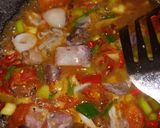 Foto langkah ke 6 dari resep Cumi kuah merah asam pedas.