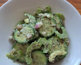 Foto del paso 2 de la receta: Ensalada de pepino y apio
