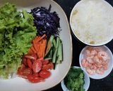 Foto langkah ke 1 dari resep Vietnamese Spring Rolls.