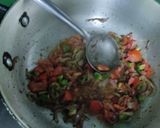 A picture of step 3 of Fried idli.