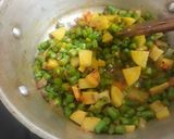 फ्रेंच बीन्स आलू की सब्जी (French beans aloo ki sabzi recipe in hindi) रेसिपी चरण 3 फोटो