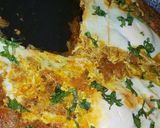 A picture of step 5 of Iranian omelette.