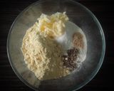 A picture of step 2 of Aloo-Palak Chakli.