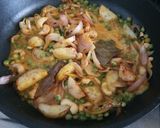 A picture of step 4 of Brown rice Parda Pulao.