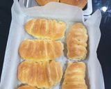 Foto langkah ke 4 dari resep Soft Bread with Whipped cream.