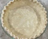 A picture of step 1 of Ham, Leek, and Ricotta Pie.