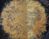 Foto langkah ke 7 dari resep Ayam Goreng Kremes.
