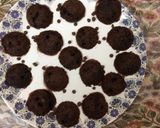 A picture of step 9 of Ripe mango pulp and chocolate idli.