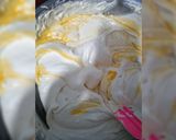 Foto langkah ke 3 dari resep Bolu marmer (bolu jadul).