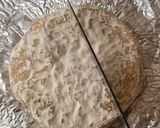 Foto del paso 1 de la receta: Arbolito pinito navideño de queso brie con miel y las cositas ricas que tengas🎄