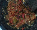 Foto langkah ke 4 dari resep Terong Penyet Sambal Kencur.