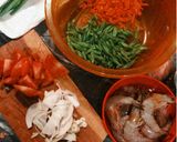 Foto langkah ke 1 dari resep Oseng-oseng Buncis dan udang sederhana| Simple Shrimps and Green beans Stir Fry.