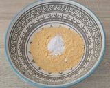 Une image de l'étape 1 de Madeleine salée blanc de poulet/curry.