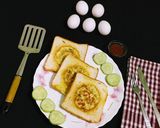 A picture of step 8 of Bread Egg Toast.