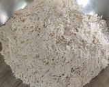 A picture of step 1 of Jowar atta paratha.