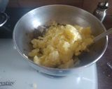 A picture of step 4 of Veg Aloo Tikki Burger.