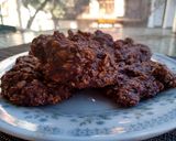 Foto del paso 2 de la receta: Galletitas de banana, avena y chocolate