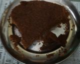 A picture of step 2 of Bourbon biscuit cake.
