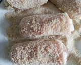 Foto del paso 3 de la receta: Rollitos de lomo al ajillo con queso