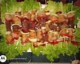 Foto del paso 2 de la receta: Brochetas de pollo y Filet mignon