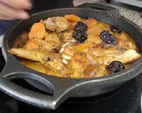 Foto del paso 8 de la receta: Pollo Rustido con Ciruelas y Orejones