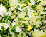 صورة لخطوة 1 من وصفة مفركة البطاطا والبيض 🥚🍠