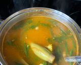 Foto langkah ke 4 dari resep Sayur asam vegetarian.