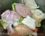 Foto del paso 2 de la receta: Caldo de pollo